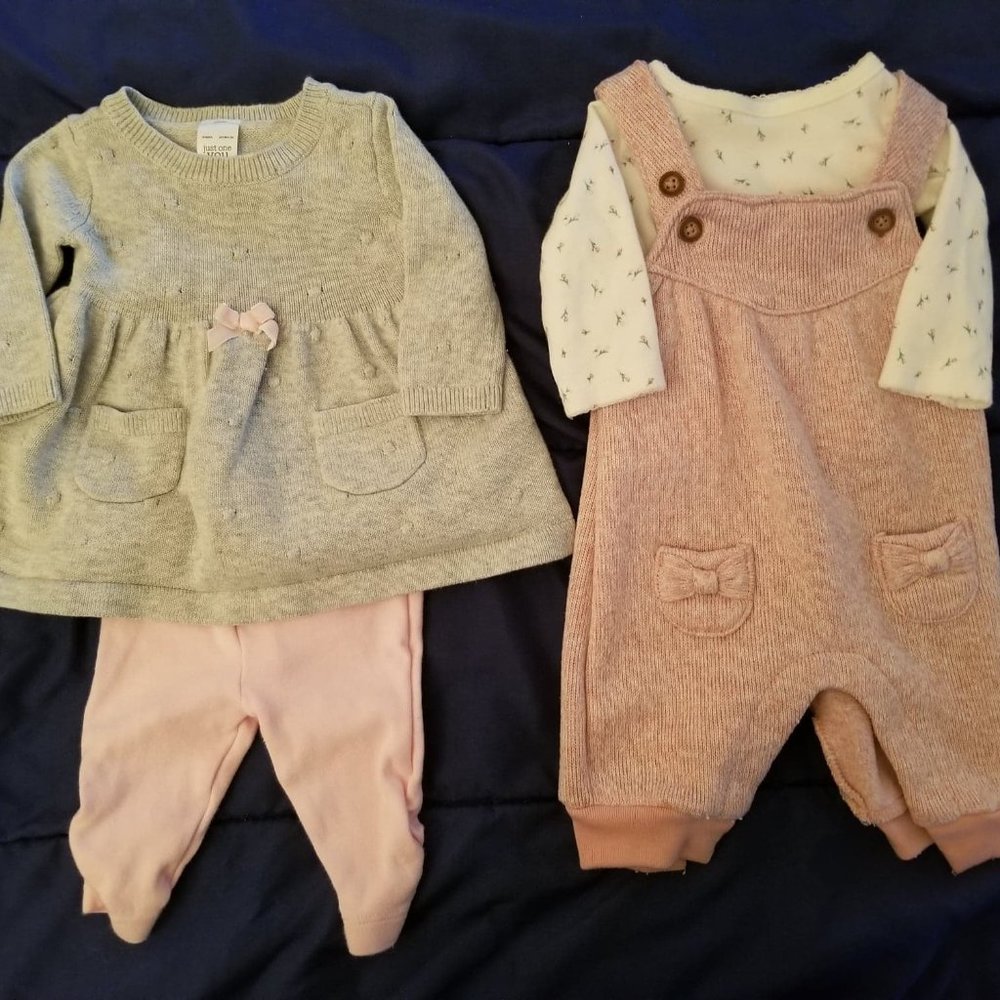 Clothes - Picture 2 of 5